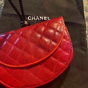 Chanel Red Caviar Clutch bag